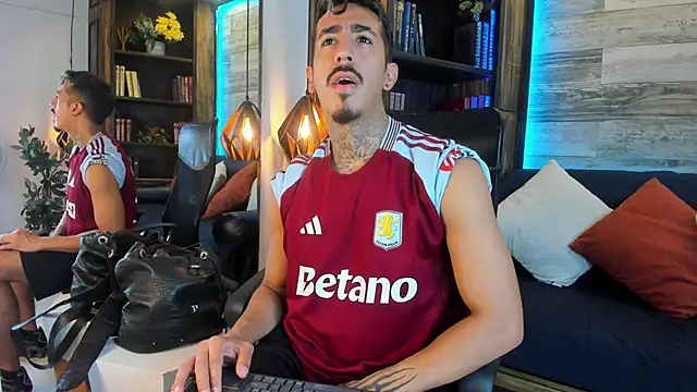 Donovan Desmond online show from November 11, 2025, 10:32 pm