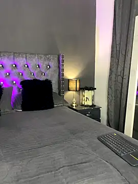 sofii escobar online show from October 29, 2025, 6:37 am