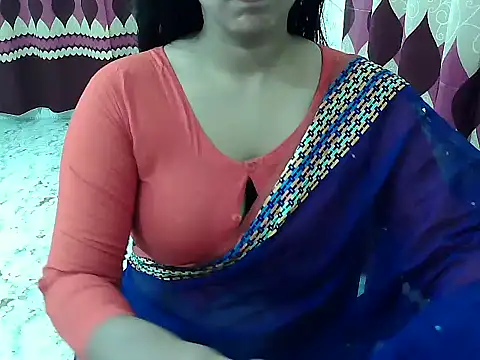 Snapshot of Hot-Hot chatting on June 11, 2026, 3:54 pm Hot-Hot online show from June 11, 2026, 3:54 pm