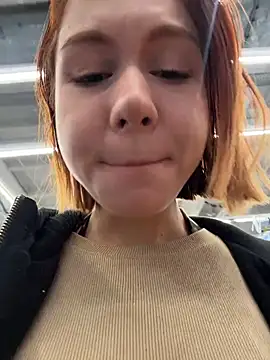 RosieSecret online show from December 3, 2025, 8:12 am