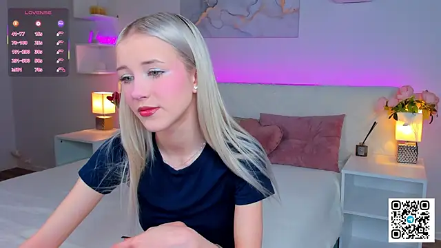 Anellyball online show from December 17, 2025, 10:32 am