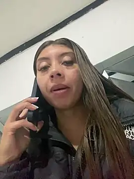 Sara-cooper2 online show from February 16, 2026, 7:21 pm