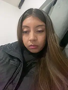 Sara-cooper2 online show from February 27, 2026, 7:36 pm