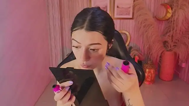 valkiria ardent s online show from February 26, 2026, 12:59 pm