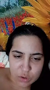 NESI SNAKE GIRL online show from June 16, 2026, 11:51 pm