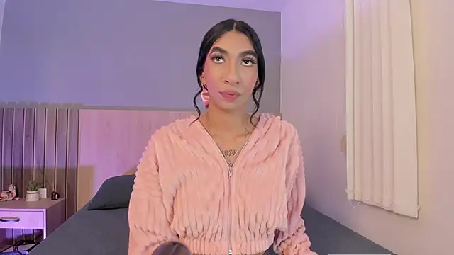 Snapshot of _Ashly_77 chatting on October 5, 2025, 7:34 pm  Ashly 77 online show from October 5, 2025, 7:34 pm