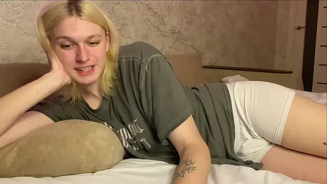 Snapshot of evelina228 chatting on November 27, 2025, 9:06 pm evelina228 online show from November 27, 2025, 9:06 pm