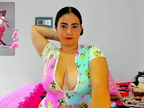 Eva dirtshow online show from October 1, 2025, 4:13 pm