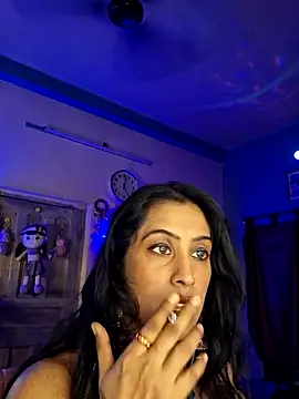 Snapshot of Love_Beauty01 chatting on March 6, 2026, 6:26 pm Love Beauty01 online show from March 6, 2026, 6:26 pm