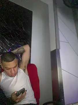 AlphaMasterXxx online show from November 13, 2025, 9:41 am