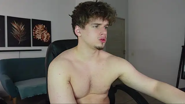 Ricky Becko online show from April 14, 2026, 4:40 am