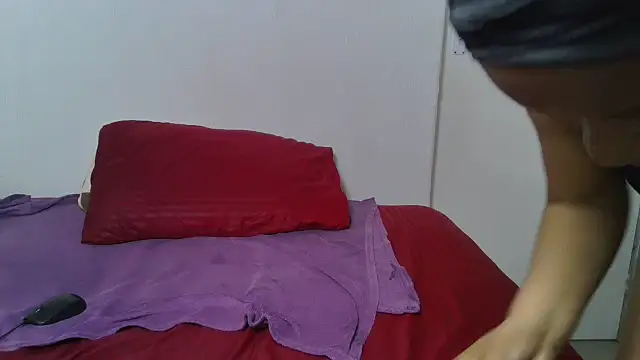 BrownSugarX02 online show from September 17, 2025, 8:10 pm