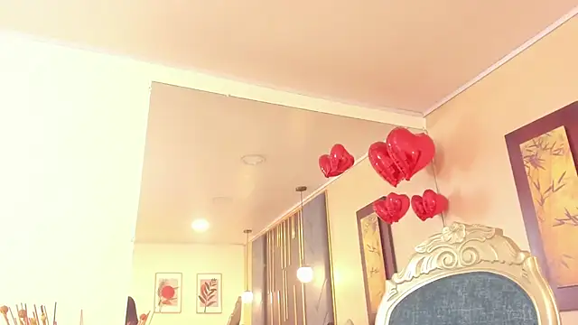 Snapshot of OliviGrace chatting on October 5, 2025, 1:15 am OliviGrace online show from October 5, 2025, 1:15 am