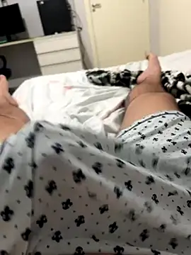 Novinho16cmz online show from January 6, 2026, 1:53 am