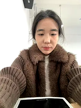 luluya1314 online show from November 20, 2025, 5:29 am