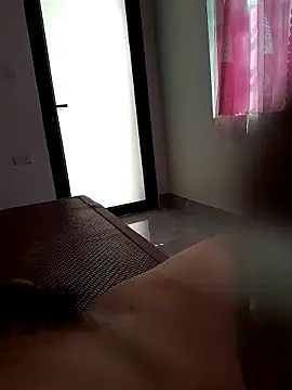 Snapshot of quoc85 chatting on October 21, 2025, 5:08 am quoc85 online show from October 21, 2025, 5:08 am