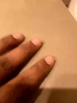 liza-212 online show from November 28, 2025, 6:43 pm