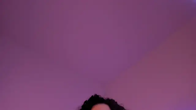 Snapshot of MiaWonderfull chatting on November 15, 2025, 5:38 am MiaWonderfull online show from November 15, 2025, 5:38 am