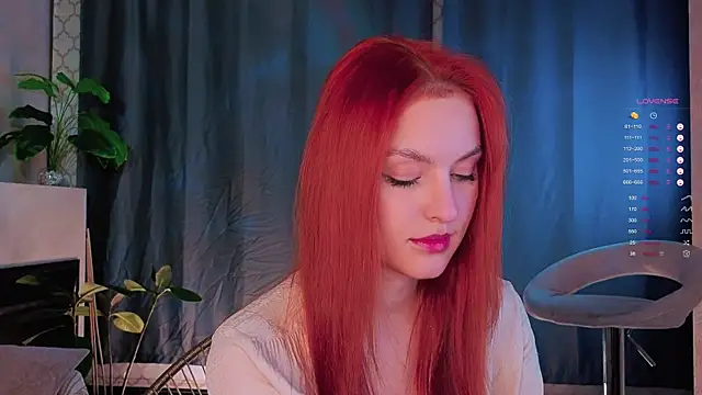 GildedKitten online show from November 7, 2025, 6:30 pm