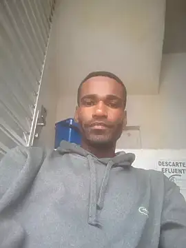 negrobrazil92 online show from November 26, 2025, 11:55 am