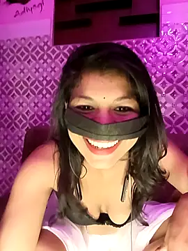 Snapshot of Horny_Ishika chatting on September 21, 2025, 7:43 am Horny Ishika online show from September 21, 2025, 7:43 am