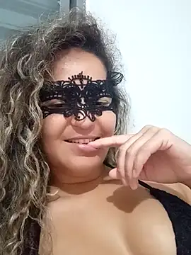 RaphinhaSanches online show from November 12, 2025, 1:00 pm