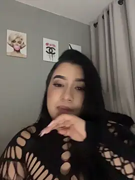 Aliciawhitee online show from June 13, 2026, 2:42 am