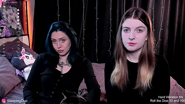 Threesomebabes online show from November 29, 2025, 3:04 pm