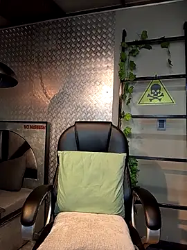 MarcusRain  online show from February 26, 2026, 3:38 am