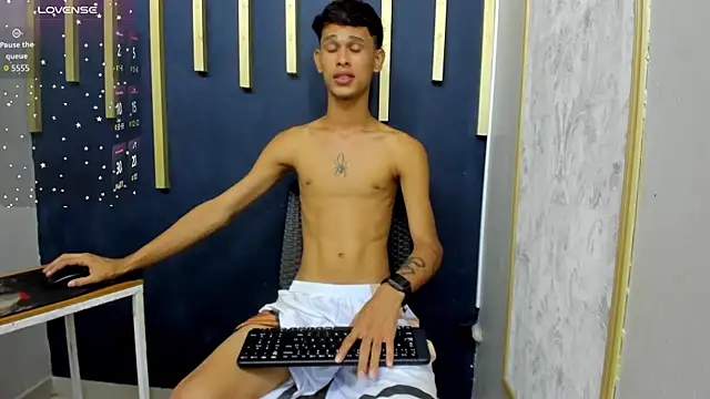 Snapshot of Just_D4v7 chatting on October 2, 2025, 7:21 pm Just D4v7 online show from October 2, 2025, 7:21 pm