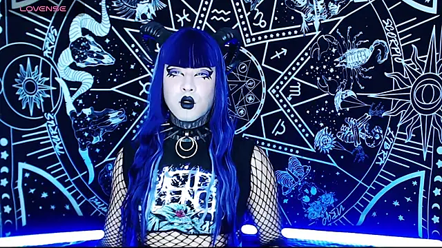 Snapshot of naomi_satan chatting on February 14, 2026, 7:21 pm naomi satan online show from February 14, 2026, 7:21 pm