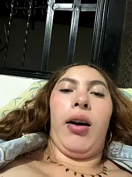 Samantha 2190 online show from December 15, 2025, 3:55 am