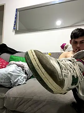 Samantha 2190 online show from December 20, 2025, 4:52 am