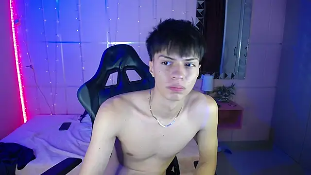 Snapshot of Justin_gray_ chatting on September 13, 2025, 1:55 pm Justin gray  online show from September 13, 2025, 1:55 pm