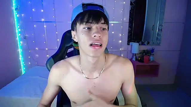 Snapshot of Justin_gray_ chatting on September 29, 2025, 8:35 pm Justin gray  online show from September 29, 2025, 8:35 pm