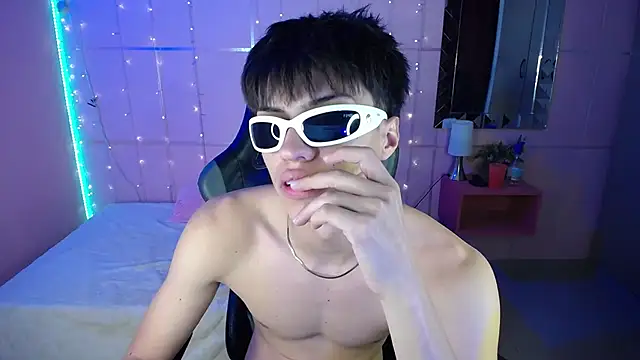 Snapshot of Justin_gray_ chatting on September 30, 2025, 9:09 pm Justin gray  online show from September 30, 2025, 9:09 pm