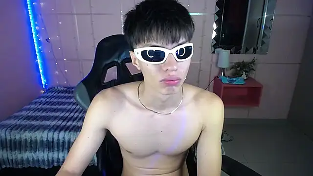 Snapshot of Justin_gray_ chatting on October 15, 2025, 8:53 pm Justin gray  online show from October 15, 2025, 8:53 pm