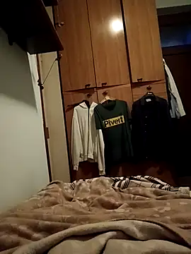 Snapshot of Empi19cm chatting on November 26, 2025, 6:03 am Empi19cm online show from November 26, 2025, 6:03 am