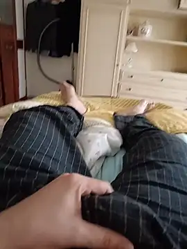 Snapshot of Empi19cm chatting on April 11, 2026, 6:07 am Empi19cm online show from April 11, 2026, 6:07 am