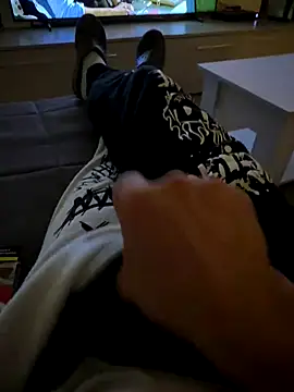 maialexte online show from December 16, 2025, 8:36 pm