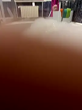 maialexte online show from December 20, 2025, 7:32 pm