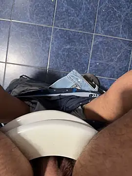 maialexte online show from January 11, 2026, 6:18 am