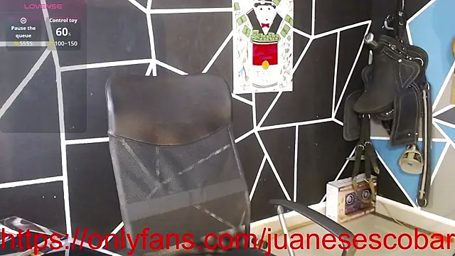 nicolastorres99 online show from September 15, 2025, 3:06 am