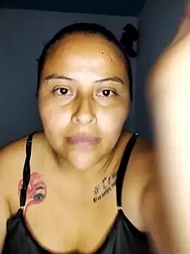 yelezia online show from December 1, 2025, 3:33 am