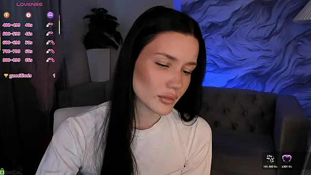 Aria Mila online show from March 7, 2026, 3:25 am