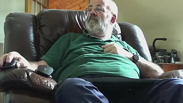 Snapshot of janzer13 chatting on September 13, 2025, 1:11 pm janzer13 online show from September 13, 2025, 1:11 pm