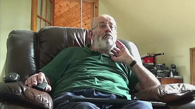 janzer13 online show from March 29, 2026, 12:38 pm