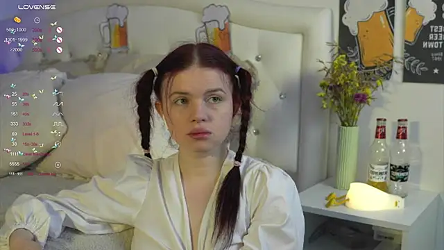 ambershoney online show from September 26, 2025, 5:00 am