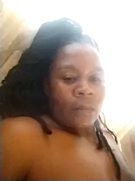 Snapshot of _bev chatting on March 1, 2026, 3:47 pm bev online show from March 1, 2026, 3:47 pm