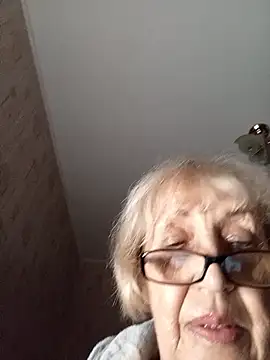 Anatolia5961 online show from November 14, 2025, 4:06 pm